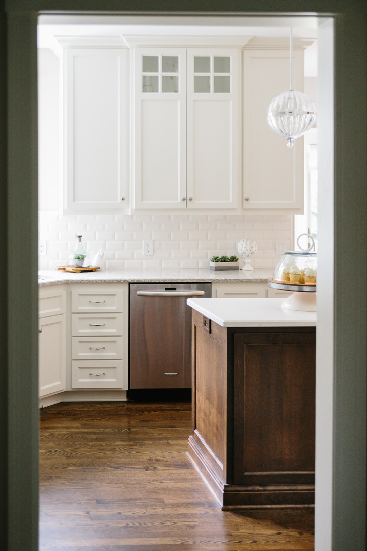 {PROJECT REVEAL} Fresh Traditional With Coastal Flair - Interior ...