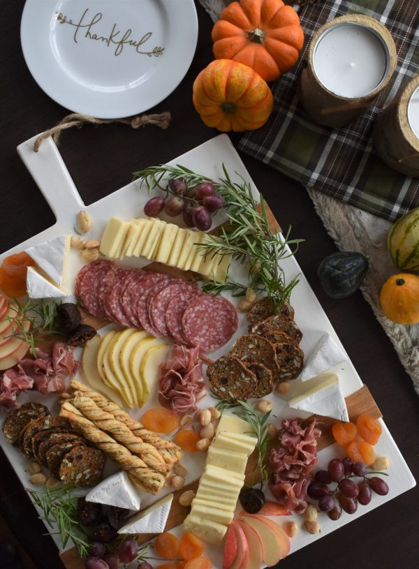 Thanksgiving Tablescape for Entertaining