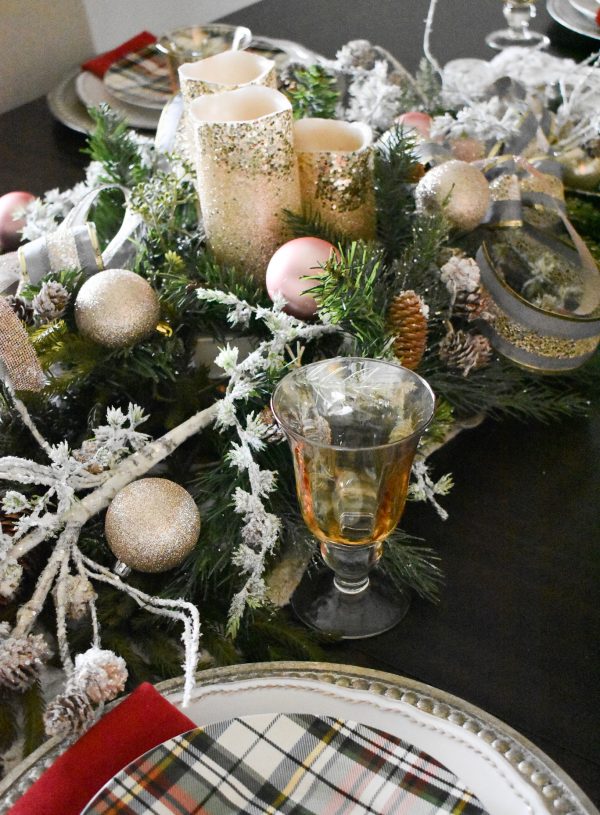 4 Unique Themes for Your Holiday Tablescape